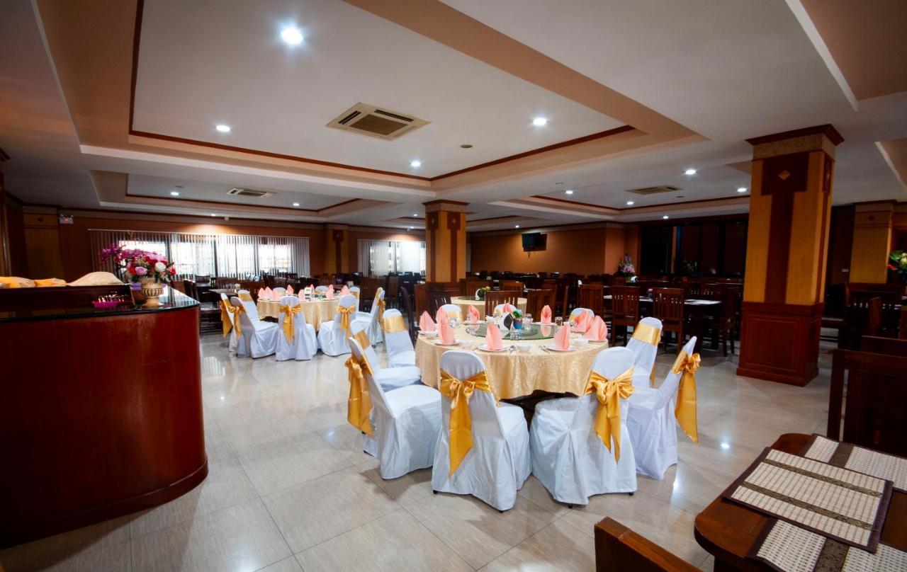 Chiangrai Grand Room Hotel Chiang Rai Dış mekan fotoğraf